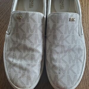 Michael Kors Textured Cream Slip-Ons